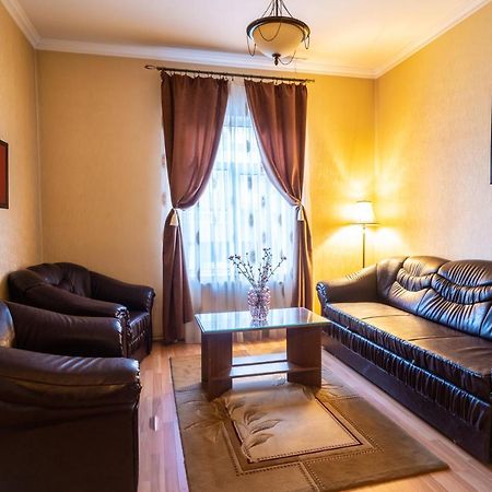 Hotel Europa Târgu Jiu Exteriér fotografie