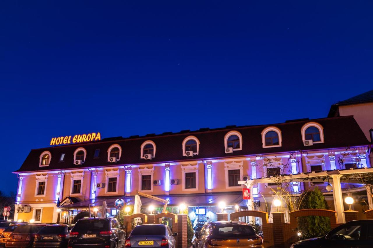 Hotel Europa Târgu Jiu Exteriér fotografie