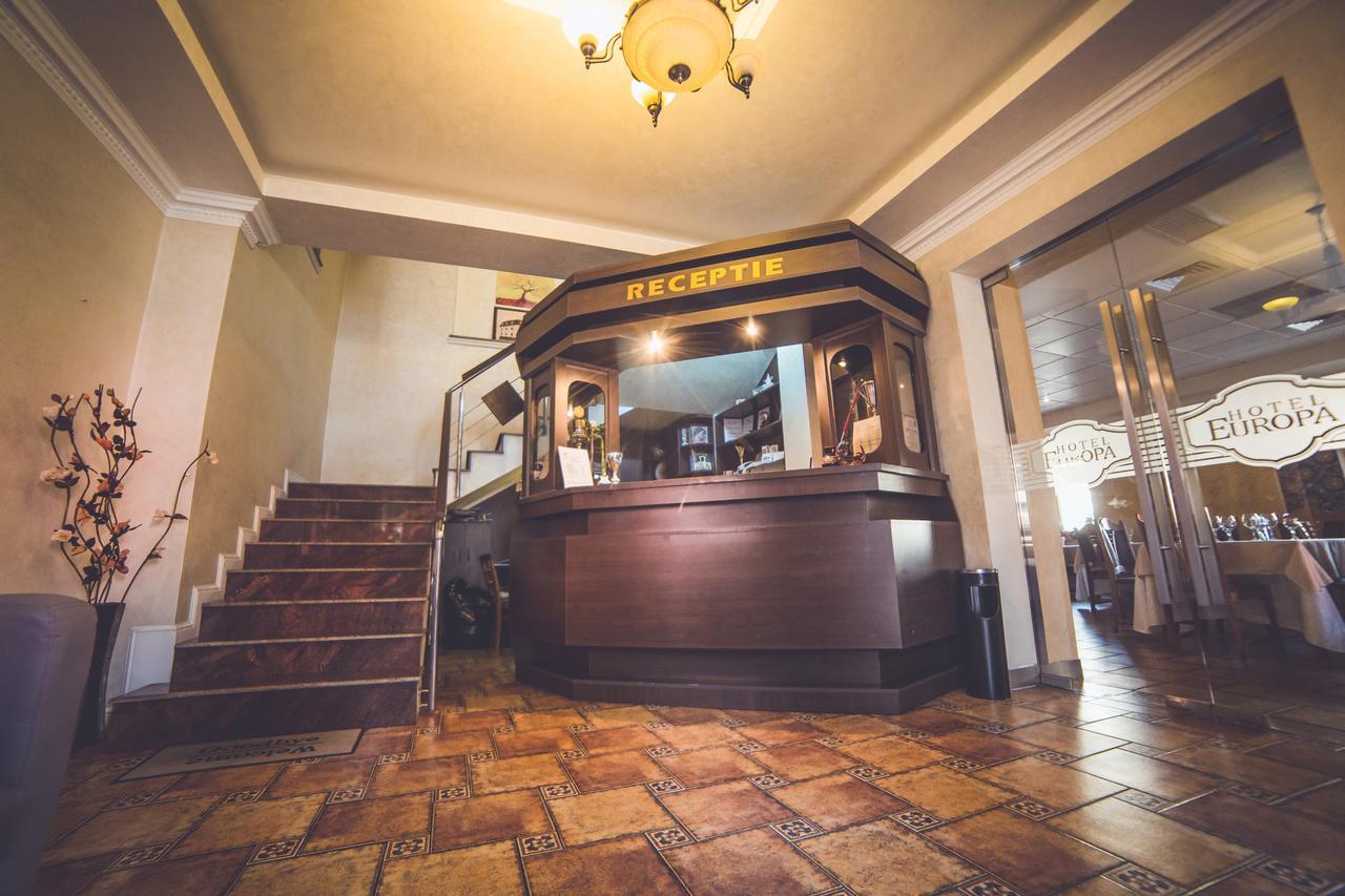 Hotel Europa Târgu Jiu Exteriér fotografie